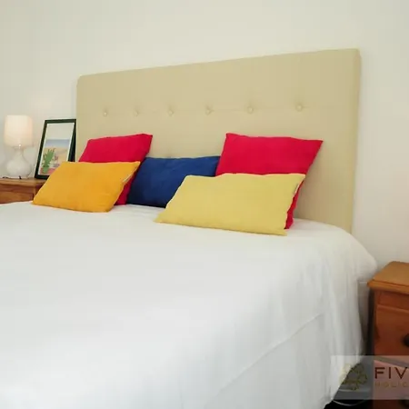 Riviera Five Stars Holiday House Apartment