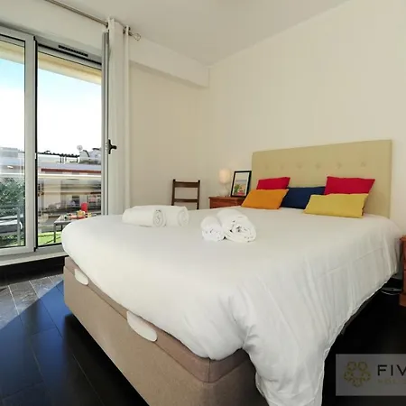 Riviera Five Stars Holiday House Apartment