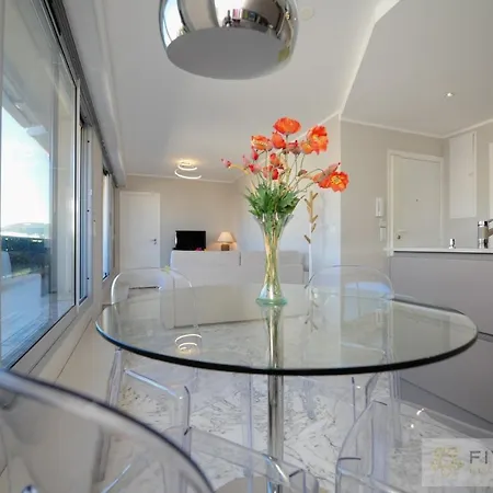 Riviera Five Stars Holiday House Nice
